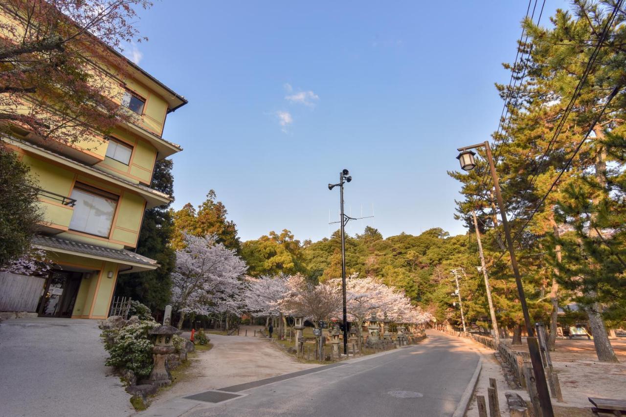 Miyajima Morinoyado Hotel Hatsukaichi Exterior foto